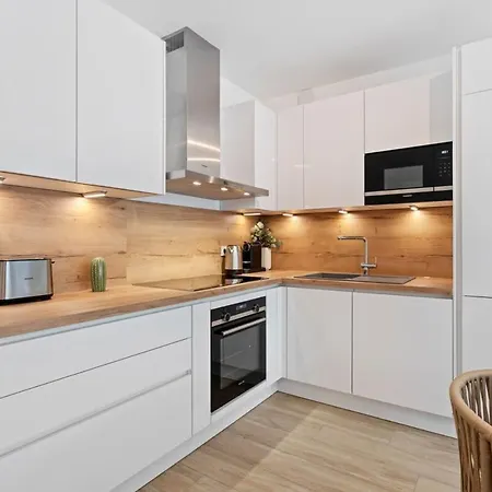 Modern 1br Apt With Balcony Near City Center * 룩셈부르크